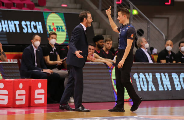 都会直接影 都会直接影