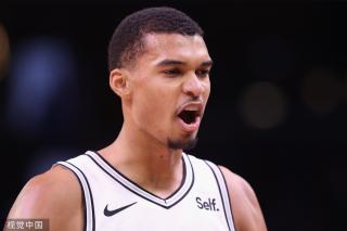 00万英镑 00万英镑