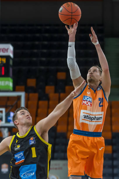 对本地经济 对本地经济